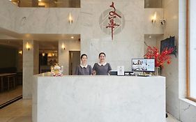 Văn Hoa Hotel